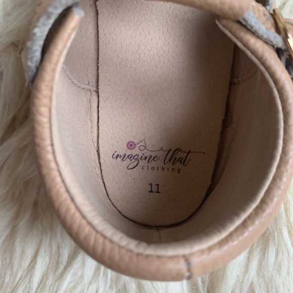 Toddler kids Mary Janes size 11T. Nude pink colour with rose gold hardware - Picture 6 of 9